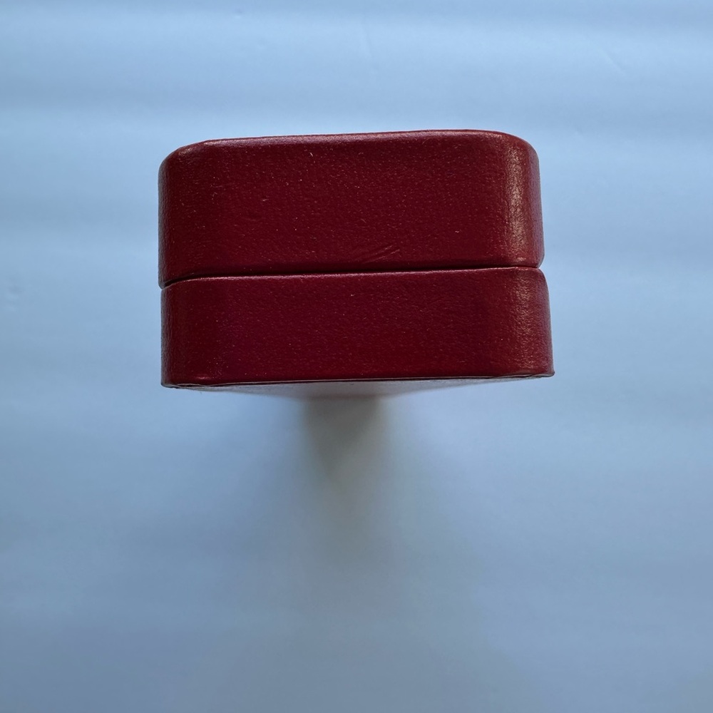 Authentic Omega vintage red leather watch, necklace, bracelet, empty jewelry box - Picture 3 of 7